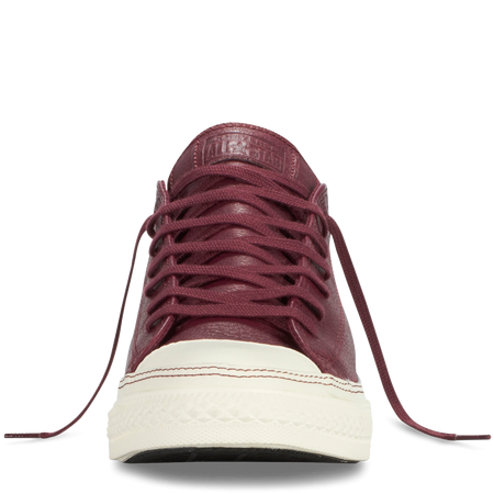 Converse Chuck Taylor Low Profile